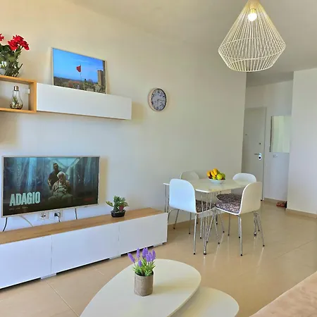 Sea Vista Apartment With Balcony 158 Апартаменты Дуррес