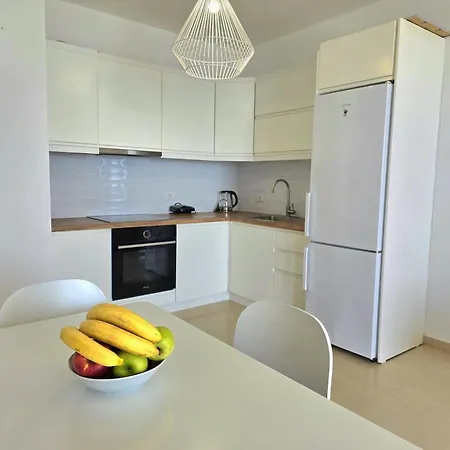 Sea Vista Apartment